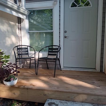Bright And Cozy Lighthouse Cottage In Greenville Sc Екстер'єр фото